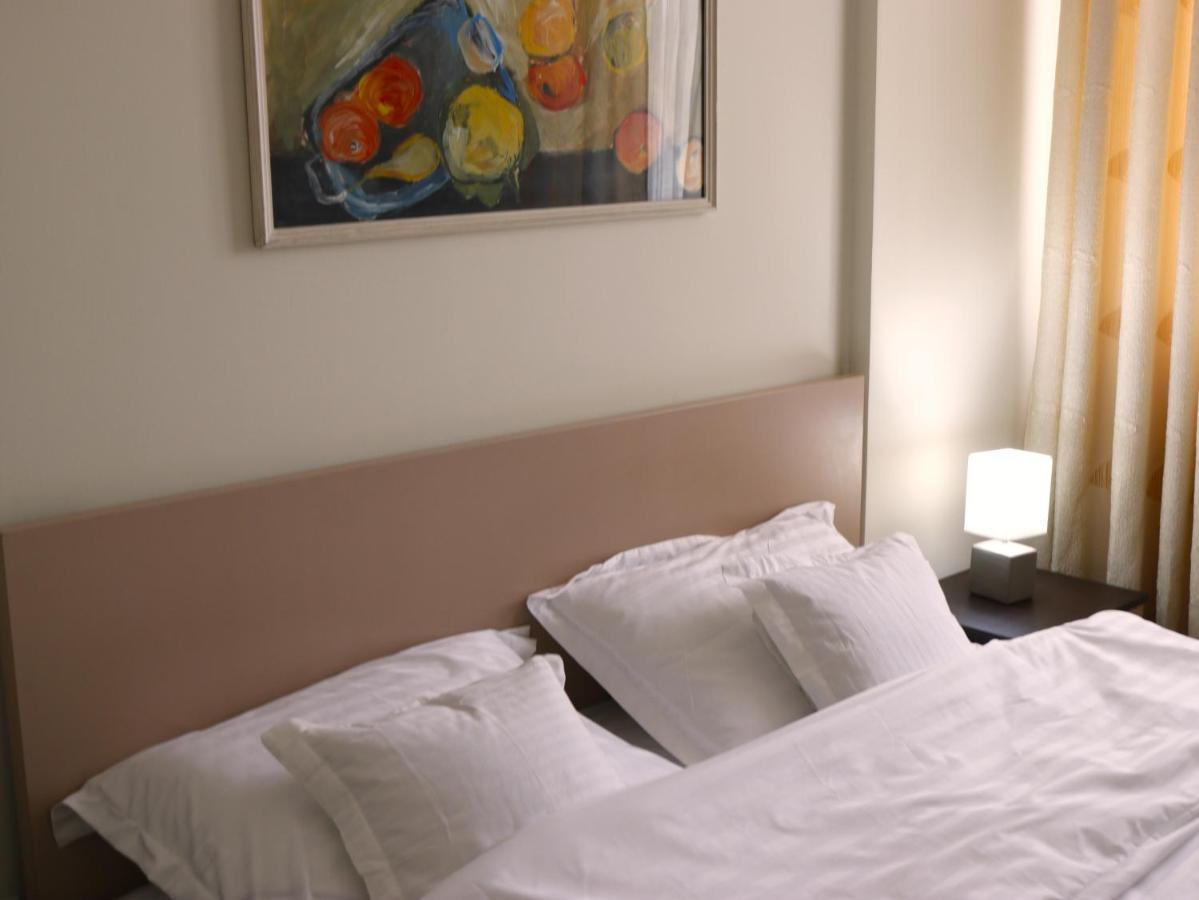 Mina City Center Apartment Amzei Bucarest Extérieur photo
